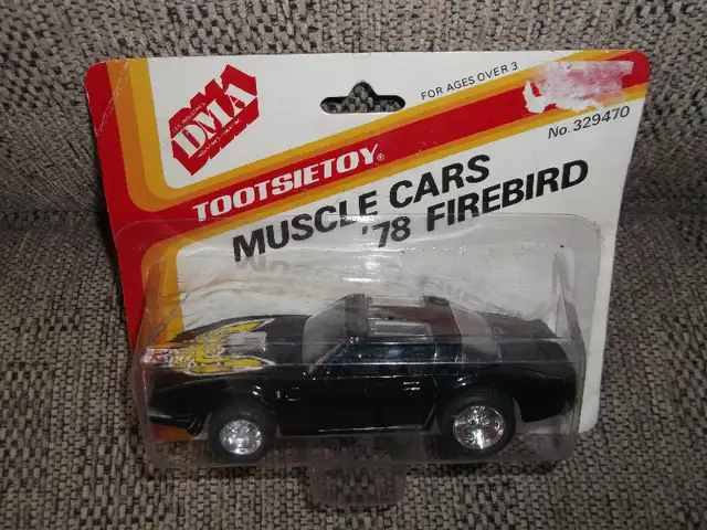 RARE Toyota Calendar (1998) and OTHER Collectible Car Items in Arts & Collectibles in Bridgewater - Image 11