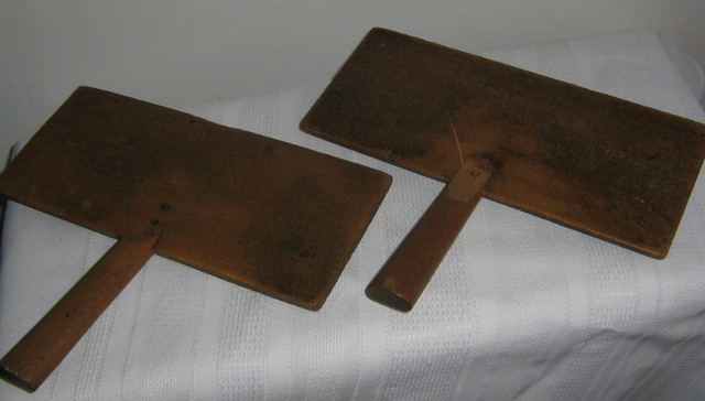 VINTAGE SHEEP WOOL HAND CARDERS in Arts & Collectibles in Truro
