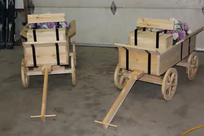 EASTERN WHITE CEDAR HAYWAGON PLANTER, View more