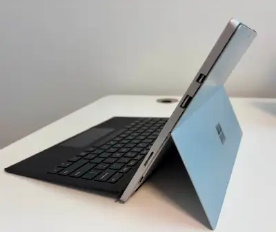 Microsoft Surface Pro 5 (2017), View more