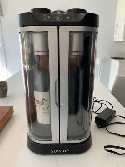Raison de la vente, manque de place. Conserve 2 bouteilles de vin, blanc et/ou rouge. En excellent é...