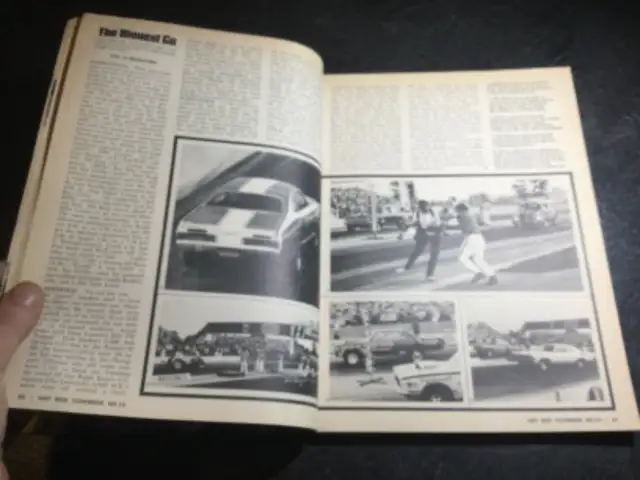 1970 Hot Rod Yearbook #10 Drag Racing Funny Cars Stock Cars Baja in Non-fiction in Parksville / Qualicum Beach - Image 4