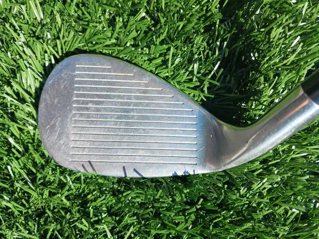 Tommy Armour Silver Scot 845s Oversize Plus Sand Wedge 56 Degree63373409400451121