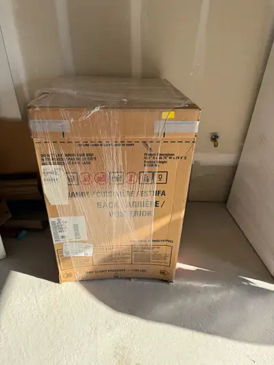 Brand NEW GE brand Gas Stove, View more