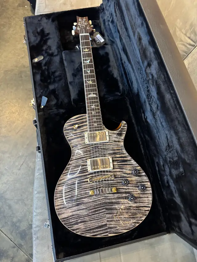 PRS McCarty 594 10 top  in Guitars in St. Albert - Image 6