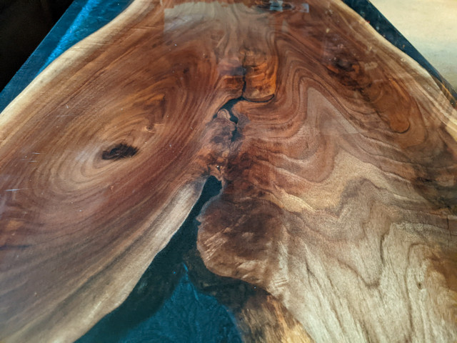 Live Edge Black Walnut / Epoxy Coffee Table in Coffee Tables in St. Catharines - Image 4