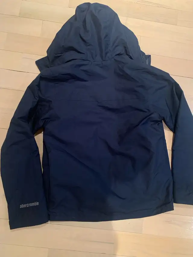 Abercrombie jacket boys in Kids & Youth in Laval / North Shore - Image 3