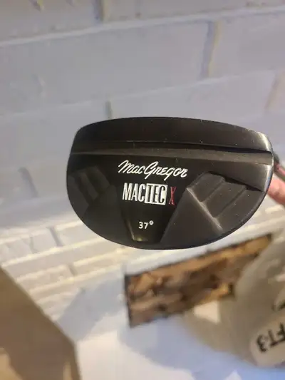 MacGregor Chipper, View more