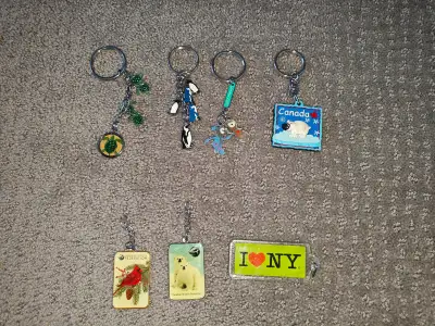 Various Canadian Wildlife Aquarium Keychains 7 Count Key Chains, View more