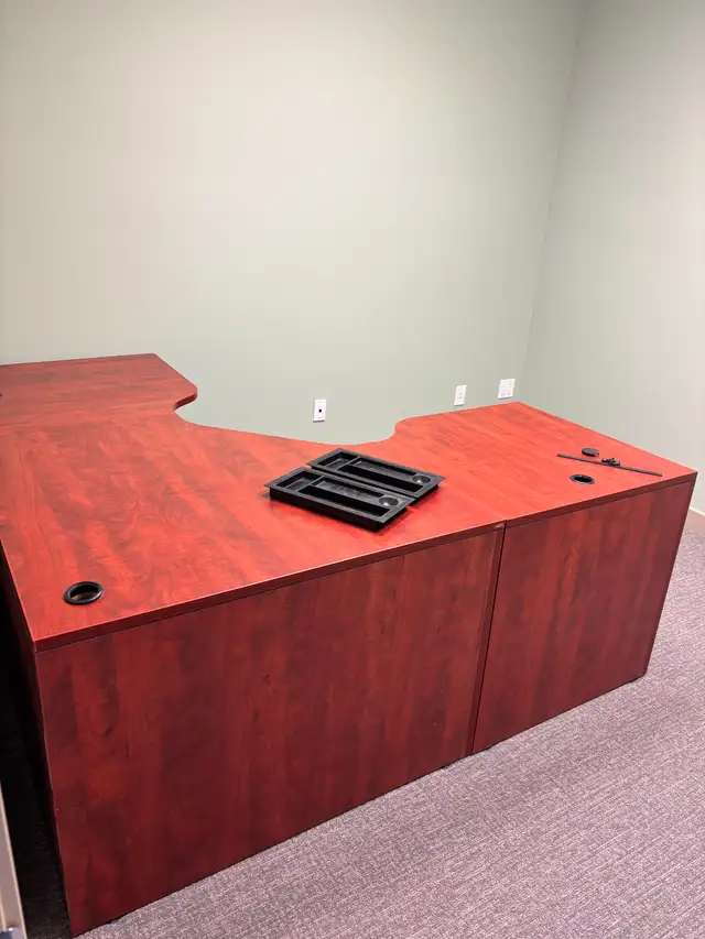 2 Offices for rent