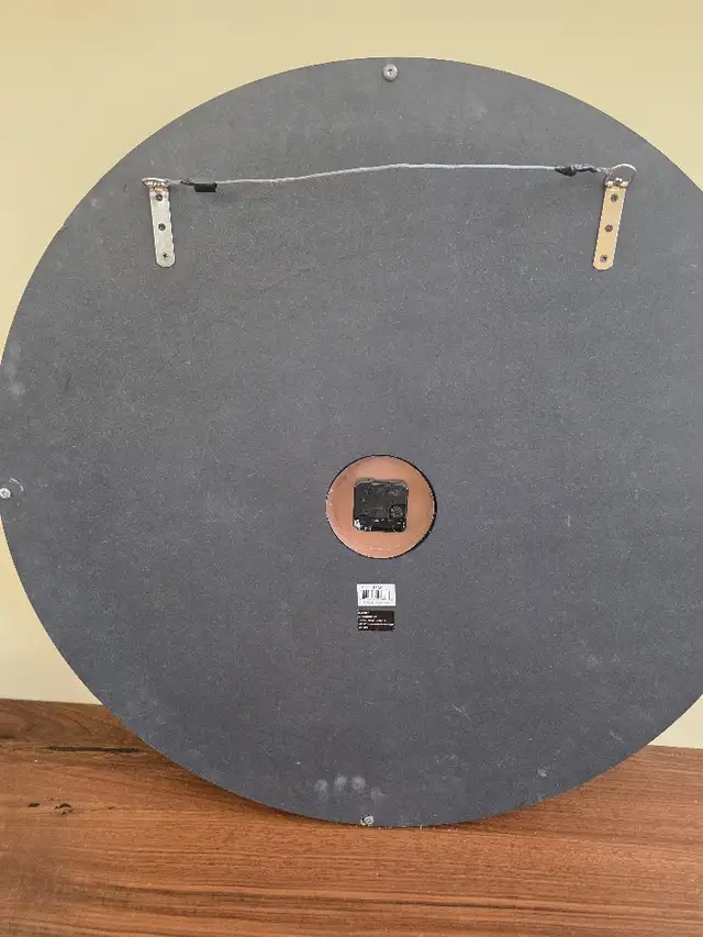 Oversized Rustic Wall Clock in Home Décor & Accents in Peterborough - Image 5