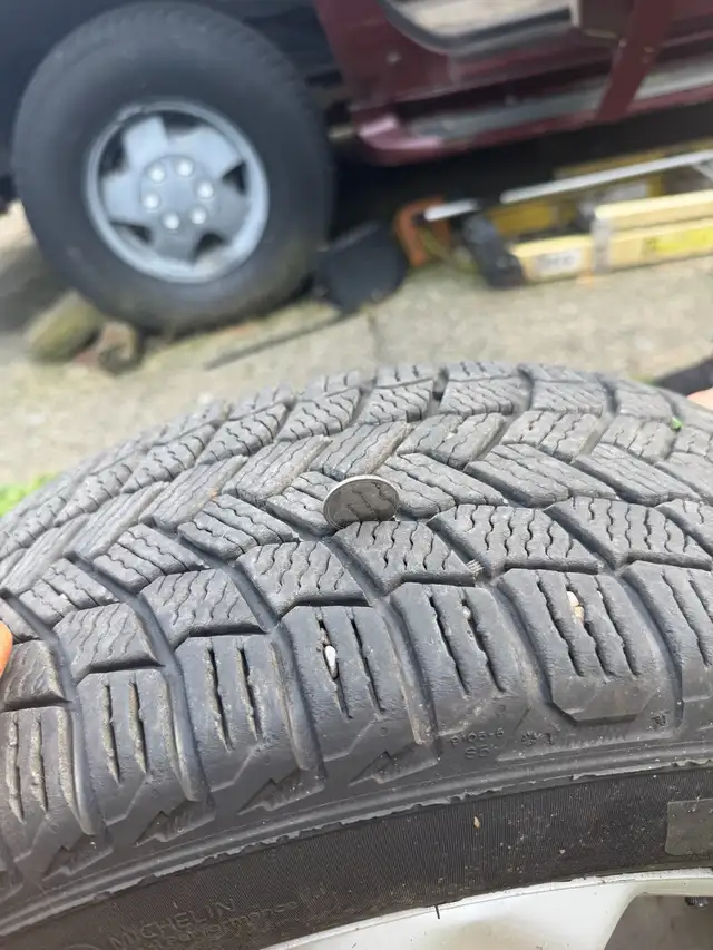 Honda 16” Wheels + Michelin X-Ice Snow Winter Tires – $400 OBO in Tires & Rims in Vancouver - Image 4