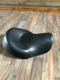 Harley Davidson solo seat