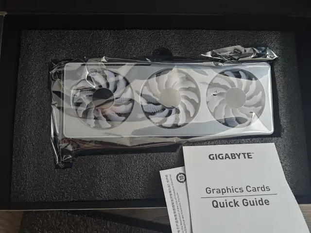 Gigabyte Vision OC GeForce RTX3060Ti GPU (SOLD) in System Components in City of Toronto - Image 3