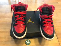 Nike Sneakers Air Jordan Size 2 enfants