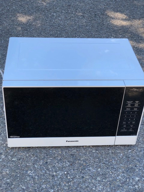 Panasonic Microwave from Costco 1.2 Cu. Ft $100 | Microwaves & Cookers |  Calgary | Kijiji