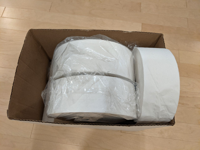 Full Box of 8 Rolls commercial toilet paper in Industrial Kitchen Supplies in Edmonton - Image 2