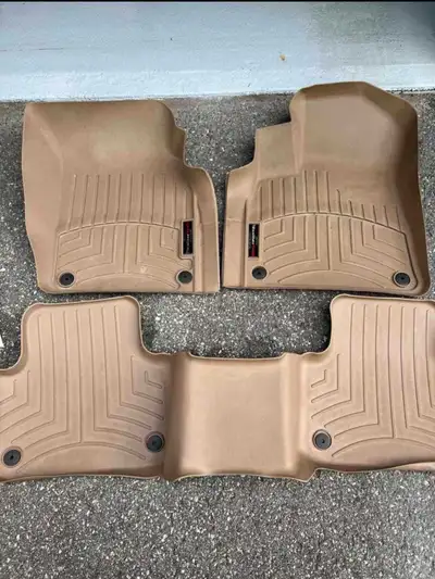 PRICE DROP! Weathertech floor mats for Audi Q7 (2018), View more