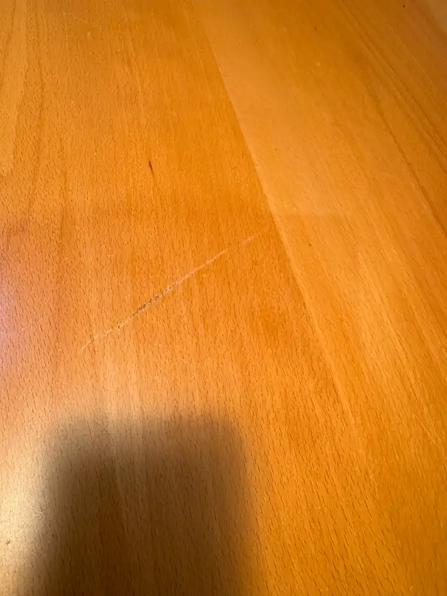 Ikea L-shaped wood desk and office chair in Desks in Ottawa - Image 7