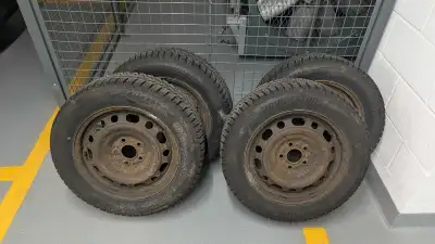 Bridgestone Blizzak 205/60R16 WS90 92H 1138 Less than a year - In excellent condition. Comes with th...