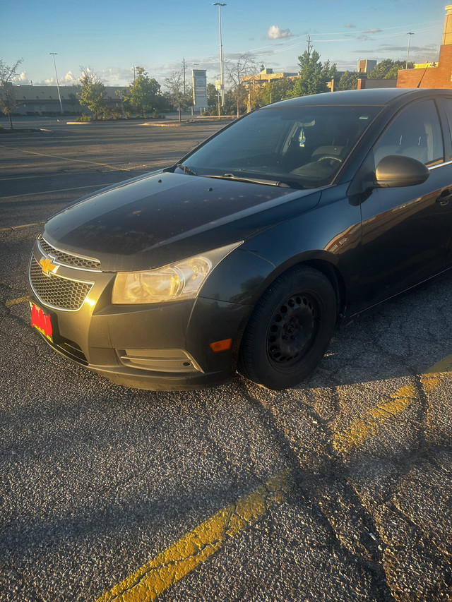 (Used) Black 2011 Chevrolet Cruze LS in Cars & Trucks in City of Toronto - Image 4