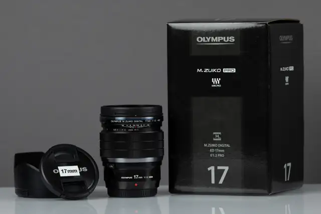 Olympus M.Zuiko Digital ED 17mm f/1.2 PRO
