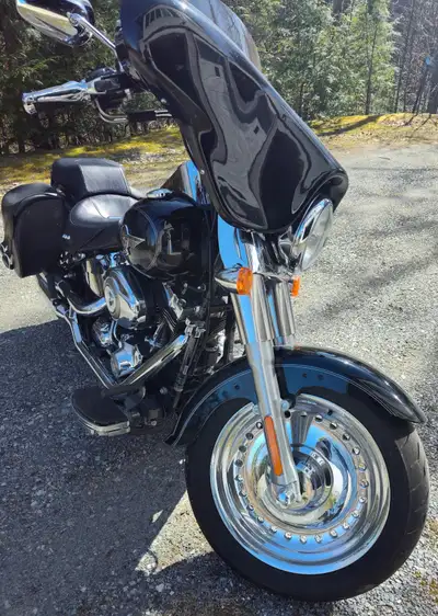 Harley-Davidson Fat Boy FLSTF 2011 Seulement 23851 km – Entretien méticuleux – Toujours entreposée d...