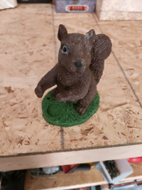 Squirrel ornament 