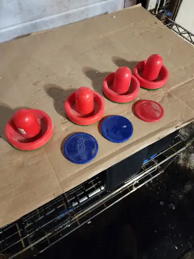 4 Air hockey paddle and pucks Red, View more