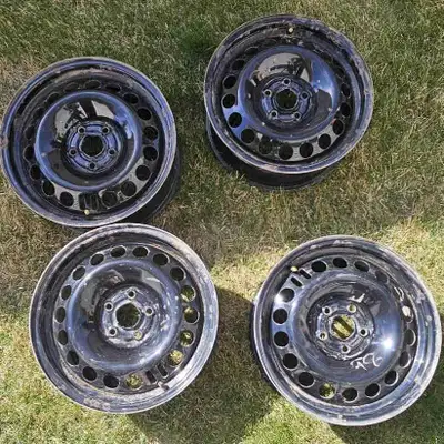 Used them mainly during winter. Still in good shape
