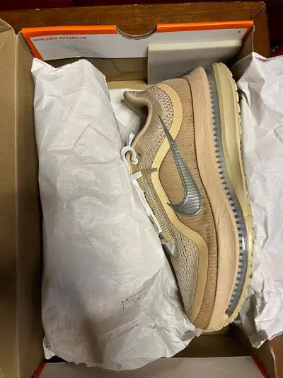Nike Pegasus Premium Mushroom Metallic Silver Size 11 Brand, View more