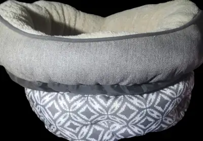 Comfy small pet beds. House pets. I deliver!, View more