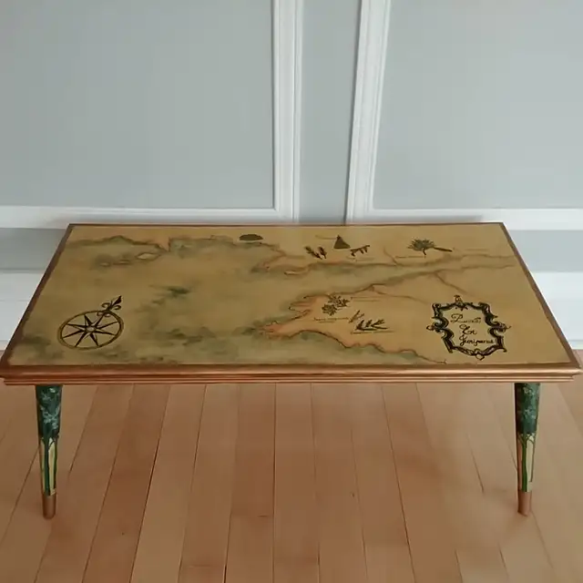 Coffee Table painted by Artist 37 x 19 x 14"Handpainted in Coffee Tables in City of Toronto - Image 8