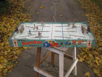 Vintage Power Play table top hockey game