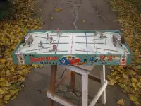 Vintage Power Play table top hockey game