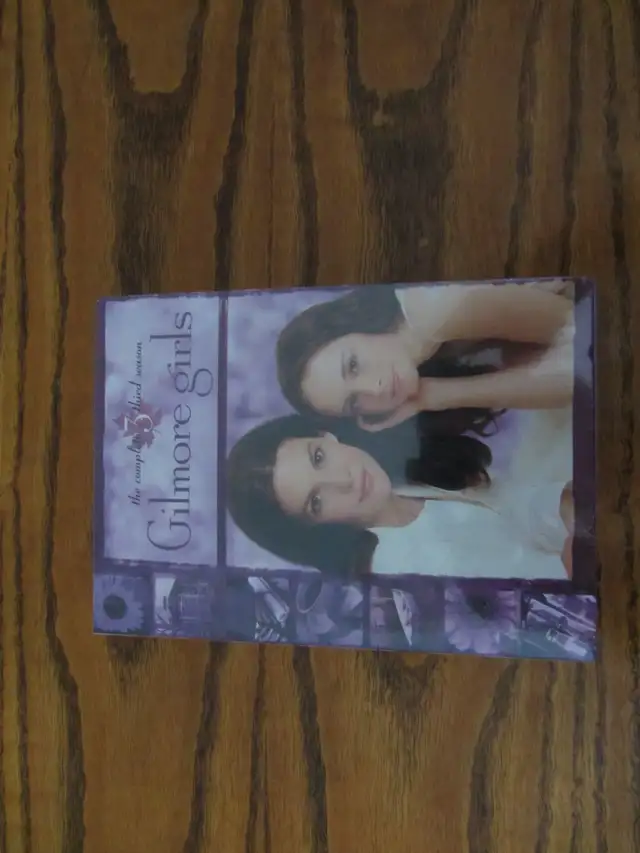 Gilmore Girls The Complete  Season 3 DVD New Sealed in CDs, DVDs & Blu-ray in Oakville / Halton Region - Image 2
