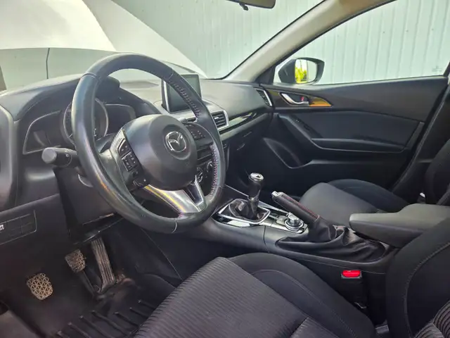 2015 Mazda 3 - GS SKY561553025113139203