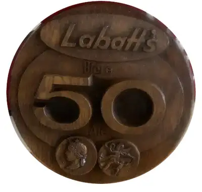 Labbatt's 50 - 3D Bar Medallion - Vintage  item, View more