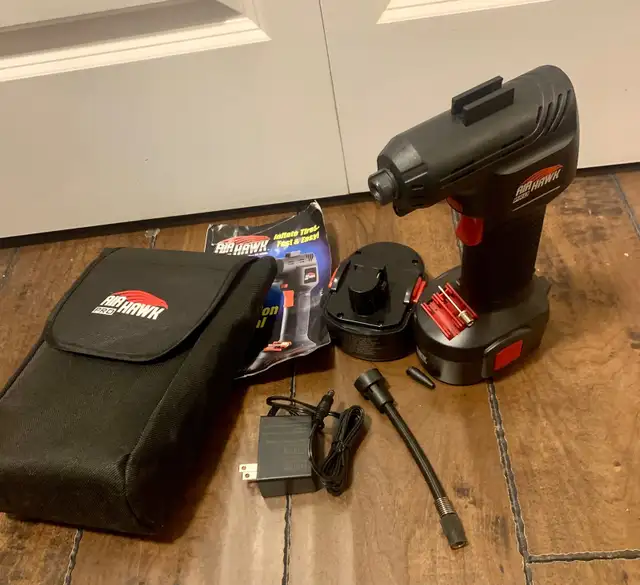 Air Hawk Pro Automatic Cordless Tire Inflator Portable Air Comp in General Electronics in Burnaby/New Westminster - Image 2