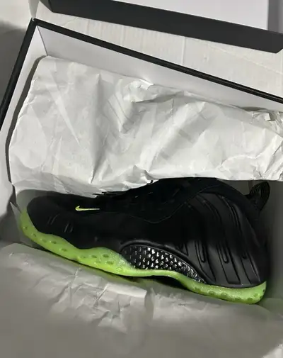 Nike Air Foamposite One Black Volt Brand New In Box Size 8.5 , View more