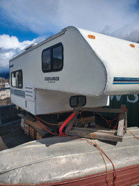 Truck camper 