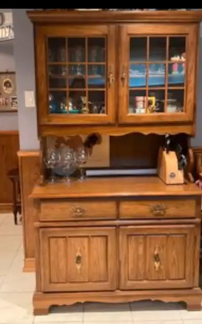 Walnut  Set (excludes items inside hutch) table, hutch, 4 chairs, View more