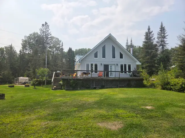 bisco lake front cottage