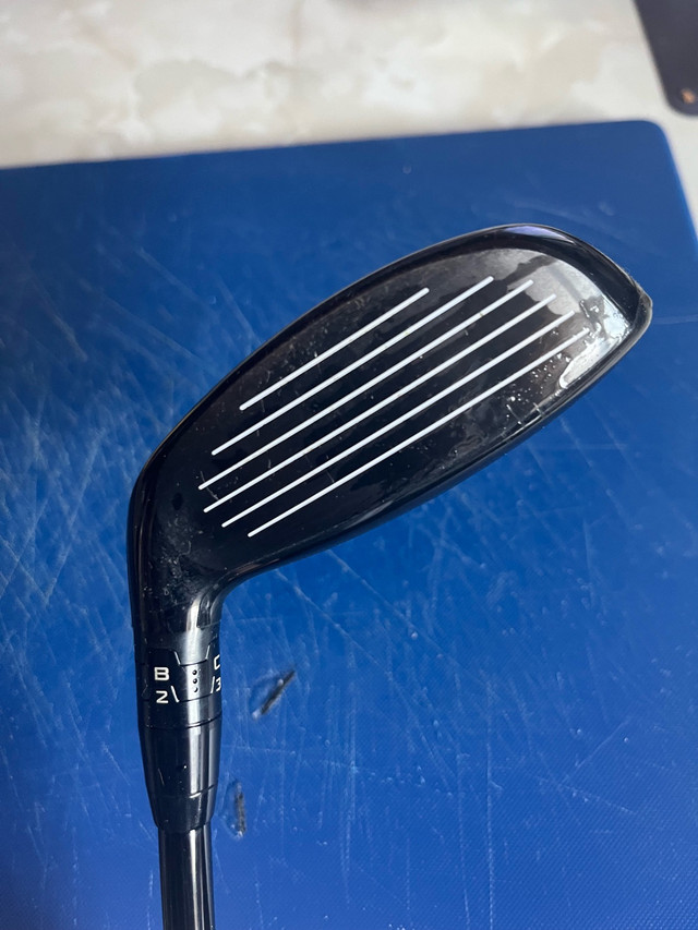 titleist TSR2 hybrid in Golf in St. Albert - Image 2