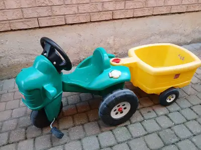 Step 2 Pedal Tractor and Trailer, View more