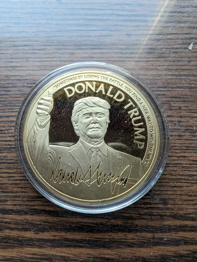 Dollar trial Donald Trump très rare  dans Art et objets de collection  à Ville de Montréal - Image 2