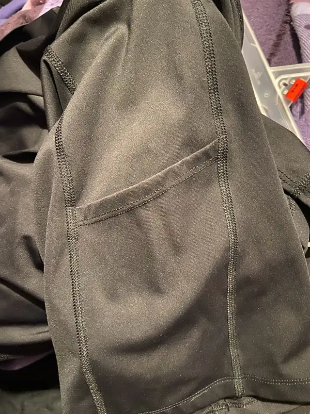 Old Navy active skort sizeS in Women's - Bottoms in City of Toronto - Image 8