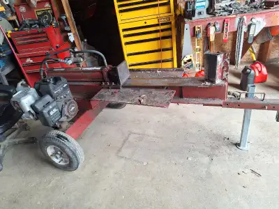 Mighty Mack 22 ton wood splitter 6.5 motor works excellent $1200