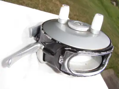 Ocean City #90 Automatic Fly Reel, Made in Philadelphia USA, works as it should... available near Vi...