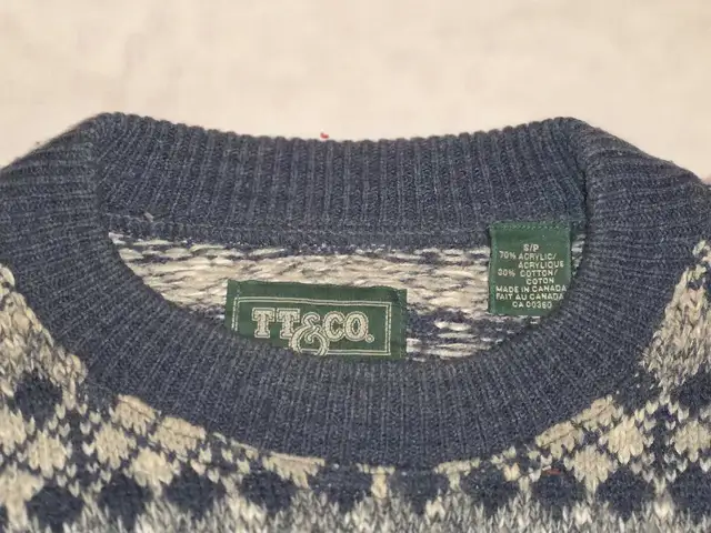 Men's winter sweater  in Men's in Edmonton - Image 2
